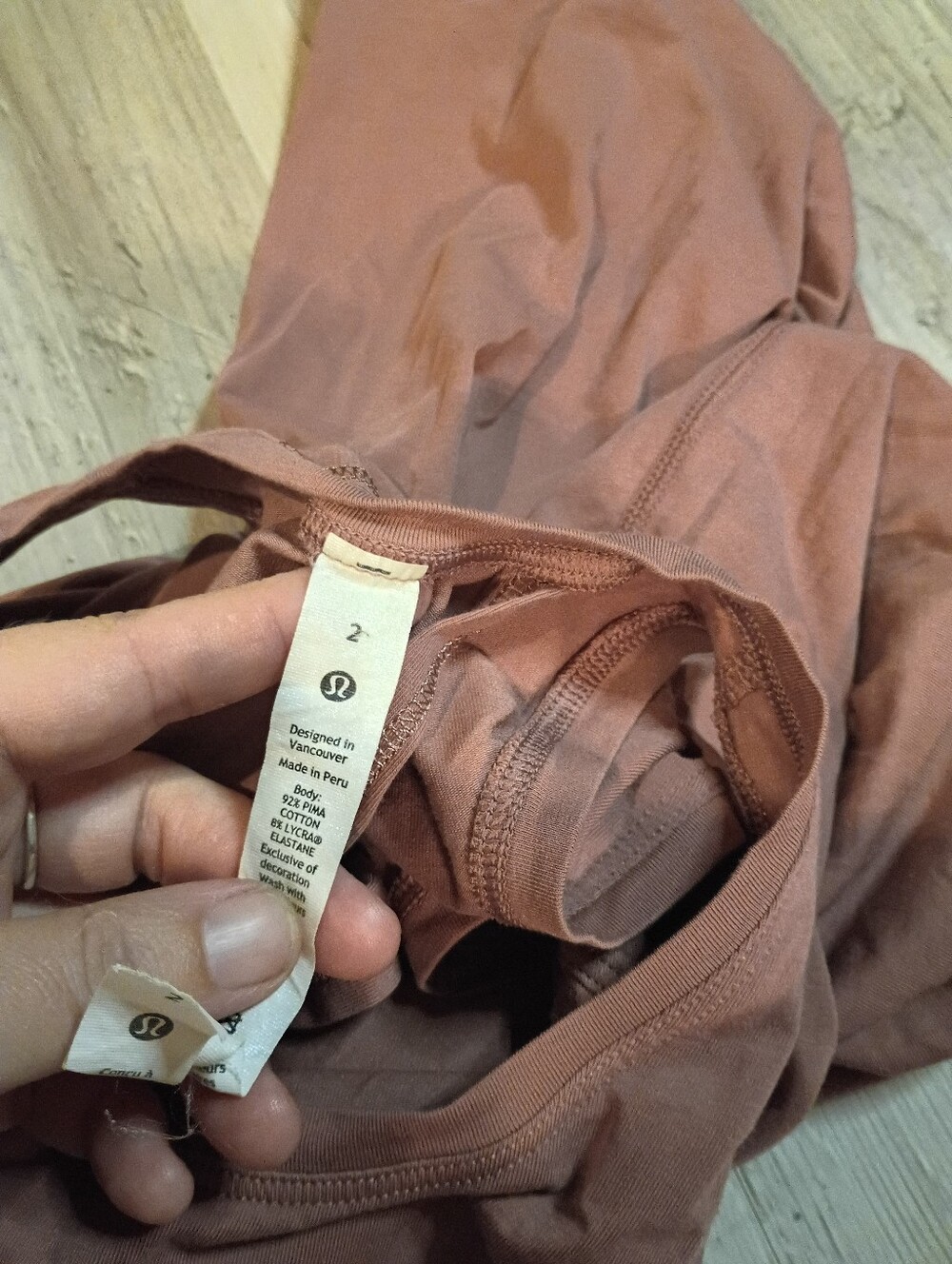 Lululemon - Picture 6 of 6